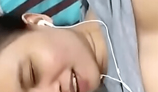 Tergoda Dengan Kemolekan Body Abg Viral Tengtop Merah